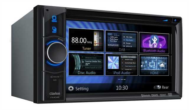 Магнитола Clarion VX404E Магнитола Clarion VX404E